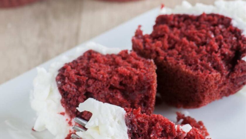 Paula Deen Red Velvet Cupcakes