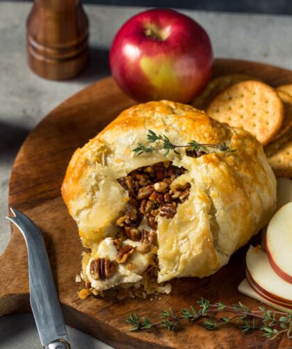 Rachael Ray Baked Brie